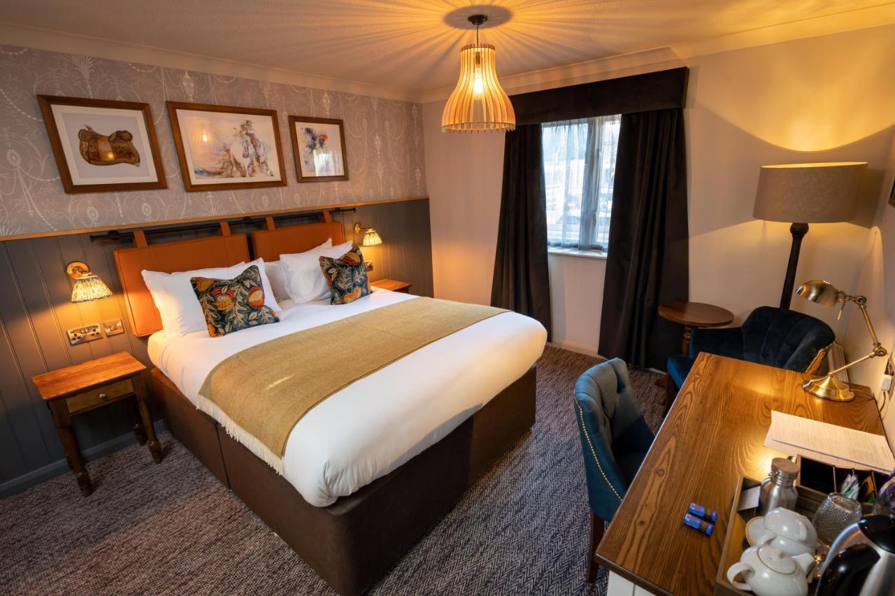 Ely Hotel By Chef & Brewer Collection Кэмберлей Экстерьер фото